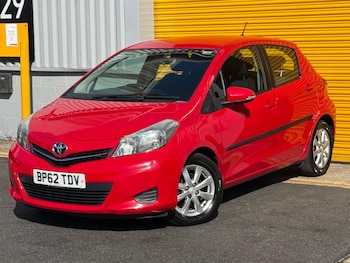 Used Toyota Yaris 2012 for sale - 75531903: Photo