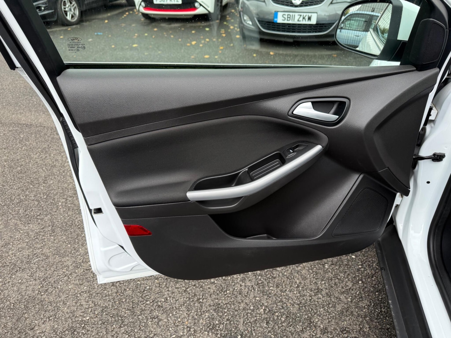 Used Ford Focus 2015 for sale - 76138027: Photo 21