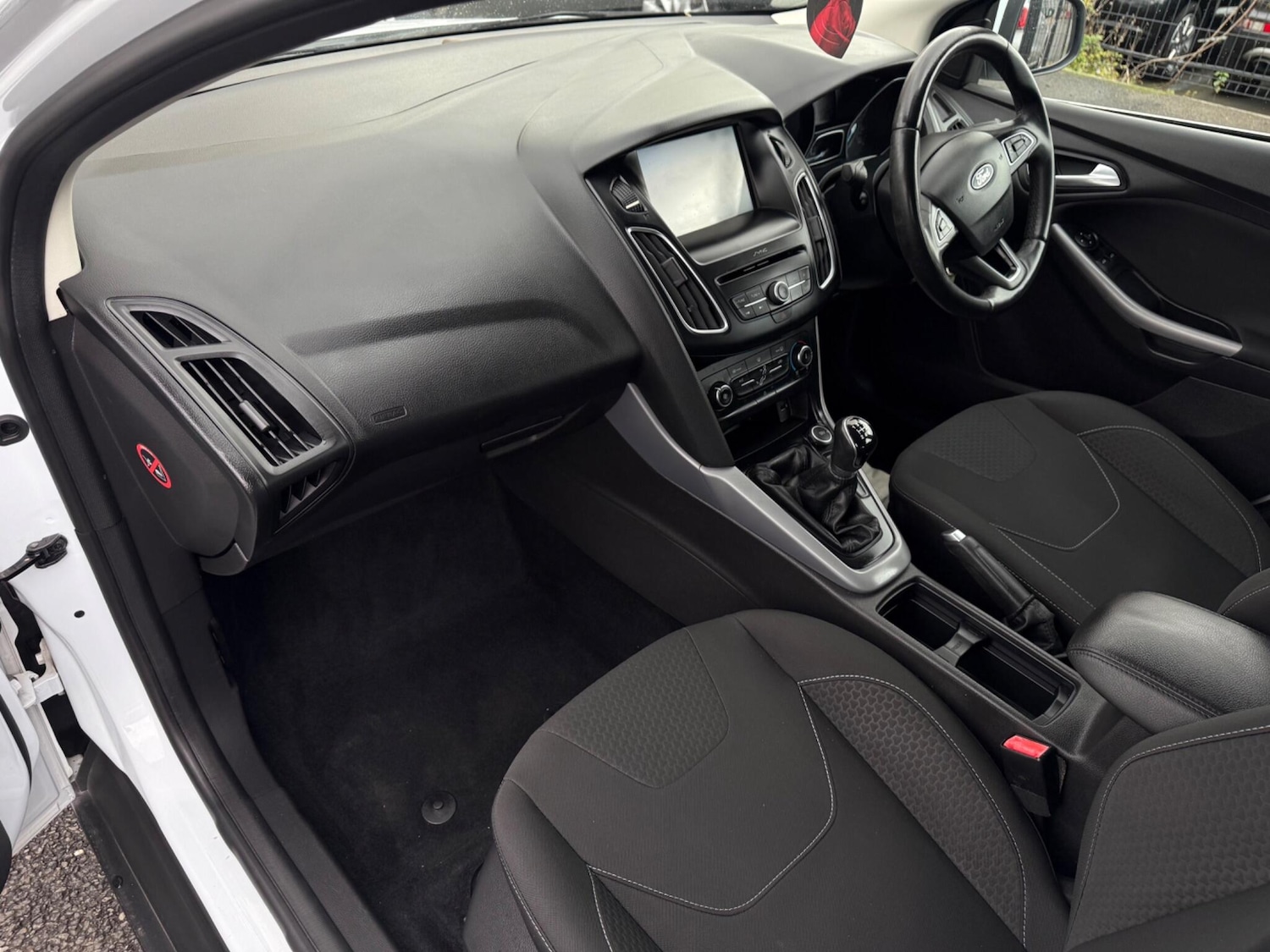 Used Ford Focus 2015 for sale - 76138027: Photo 24