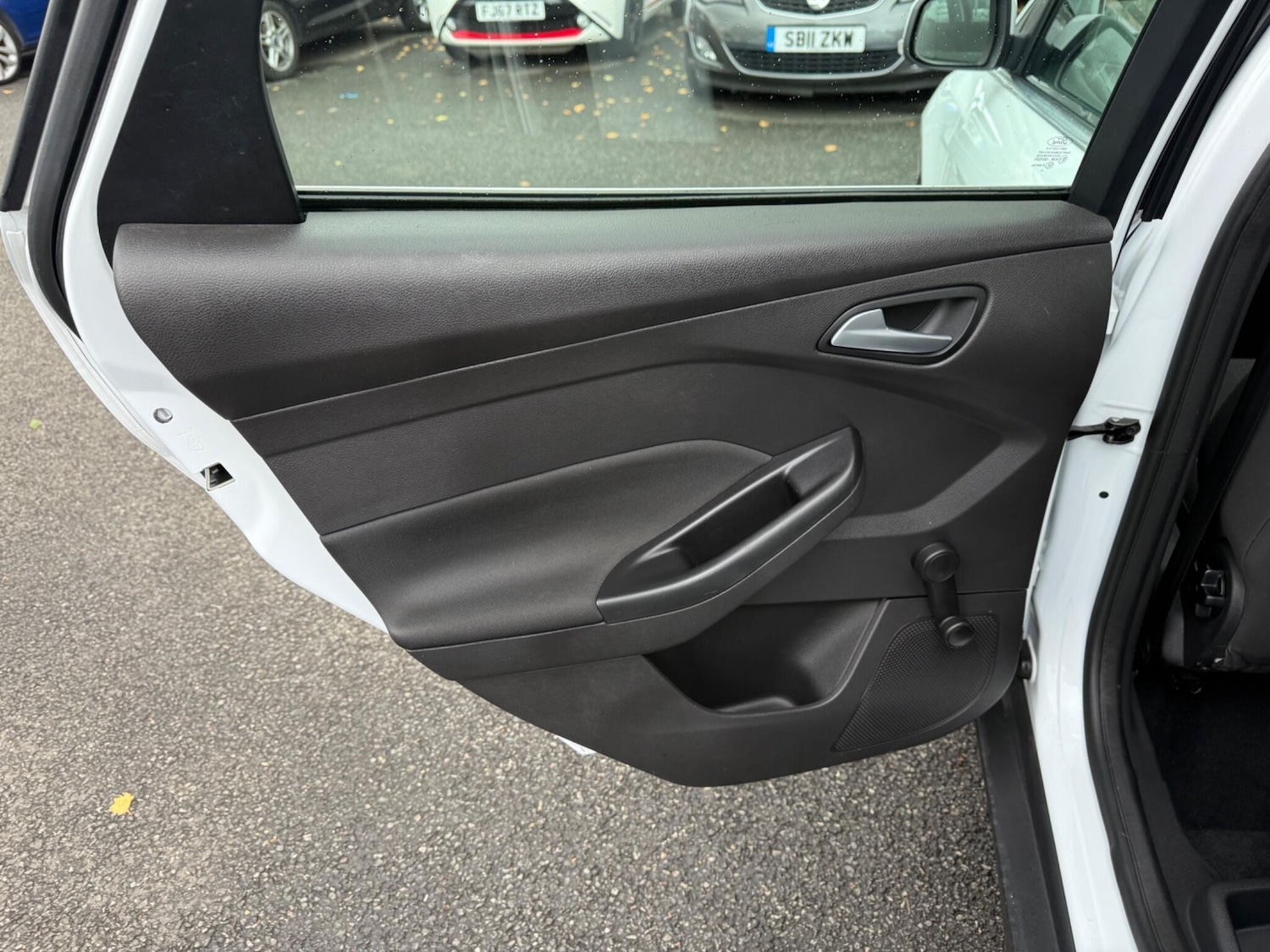 Used Ford Focus 2015 for sale - 76138027: Photo 27