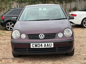 Used Volkswagen Polo 2004 for sale - 76831810: Photo