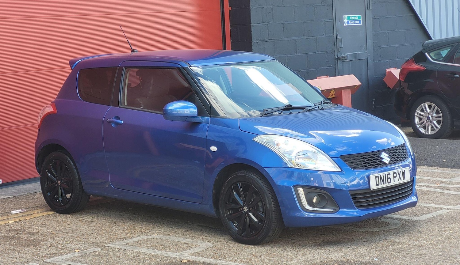 Used Suzuki Swift 2016 for sale - 76336787: Photo 5