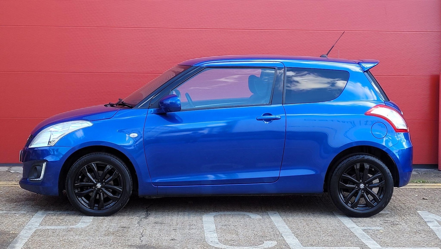 Used Suzuki Swift 2016 for sale - 76336787: Photo 6