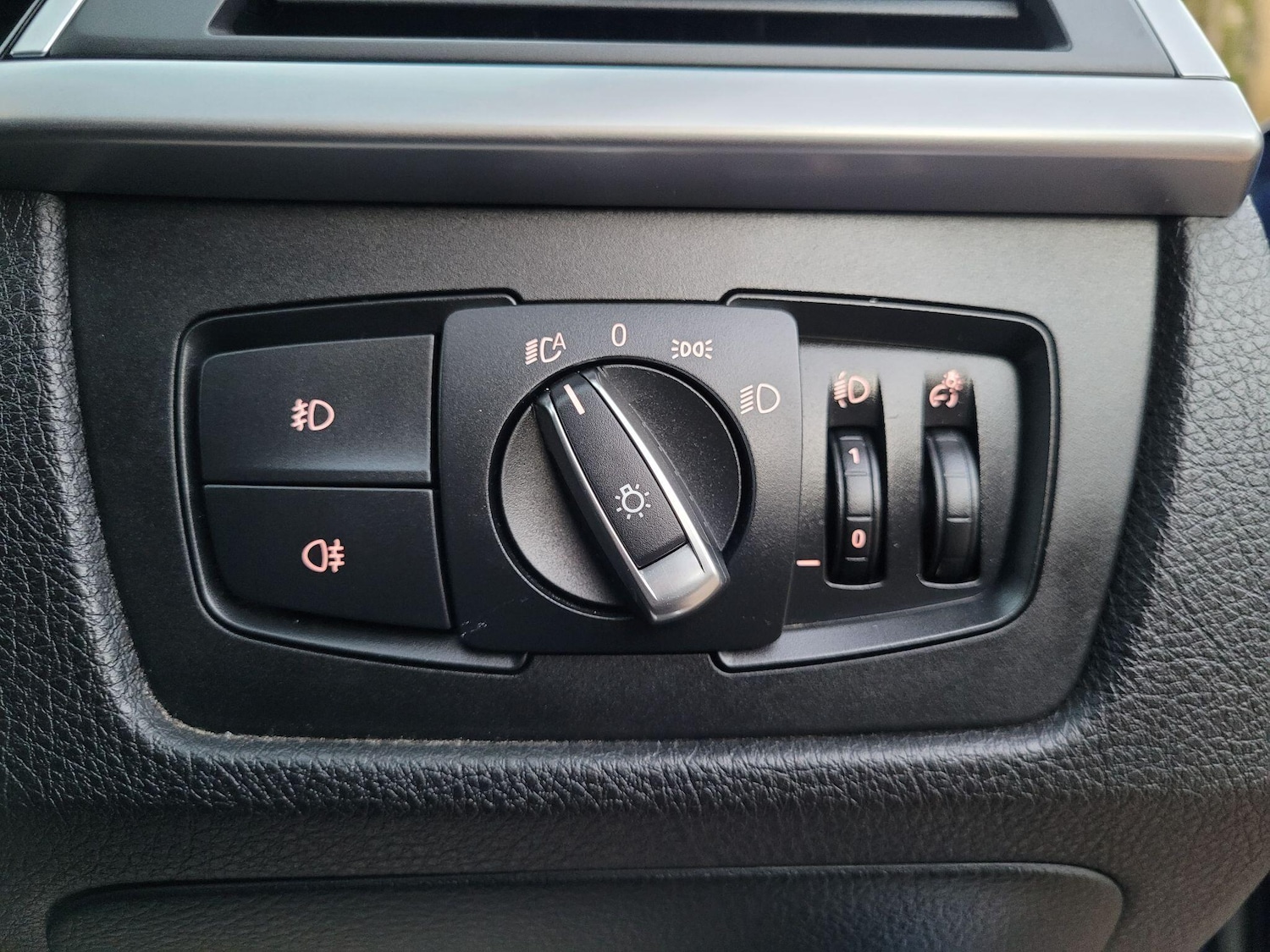 Used BMW 3 Series 2018 for sale - 76899020: Photo 26