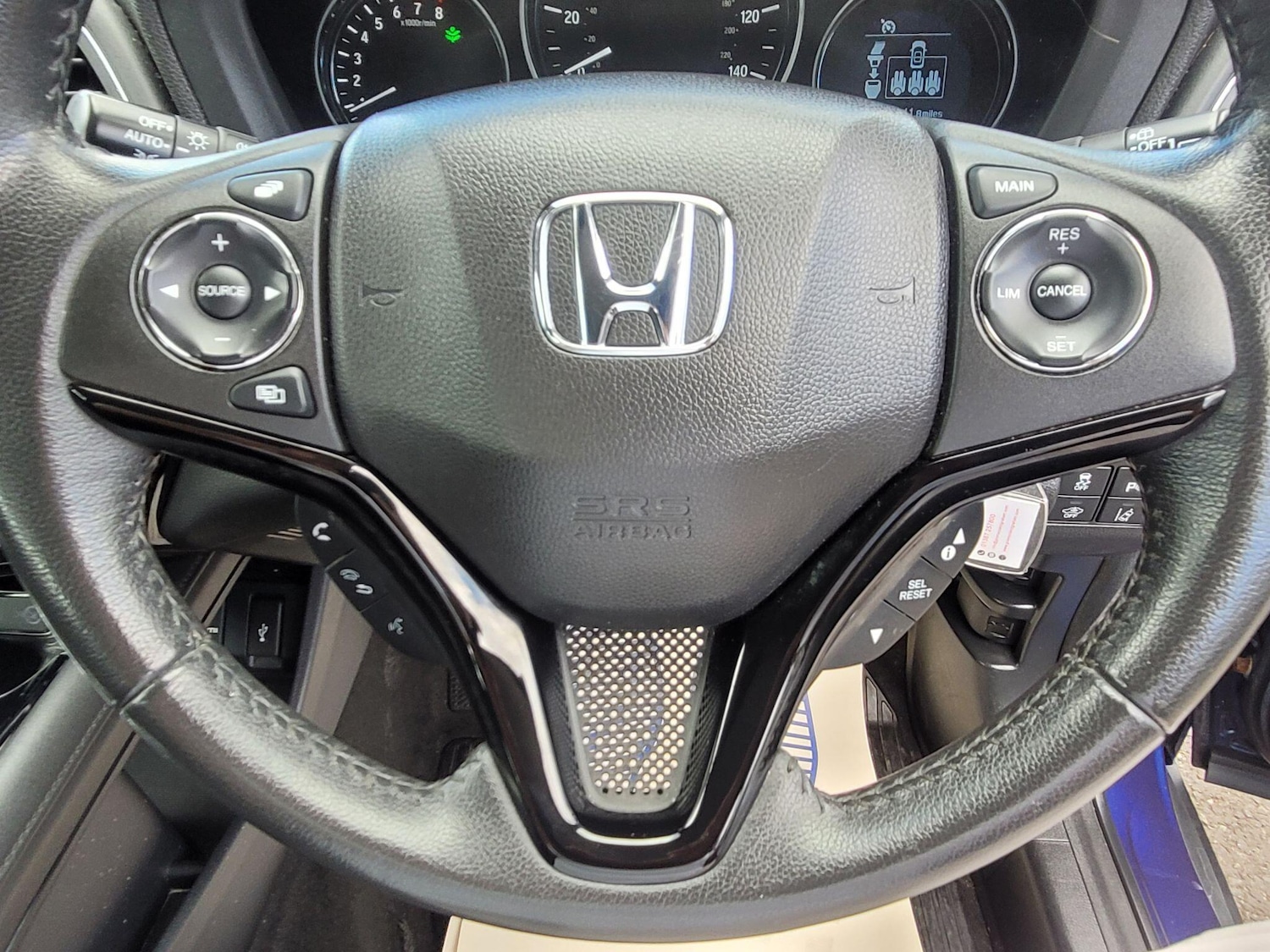 Used Honda HR-V 2015 for sale - 76456758: Photo 31