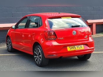 Used Volkswagen Polo 2015 for sale - 75563871: Photo