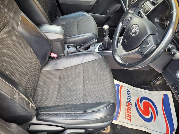 Used Toyota Auris 2014 for sale - 76072423: Photo 14