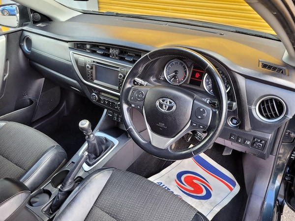 Used Toyota Auris 2014 for sale - 76072423: Photo 16