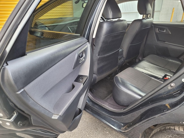 Used Toyota Auris 2014 for sale - 76072423: Photo 23