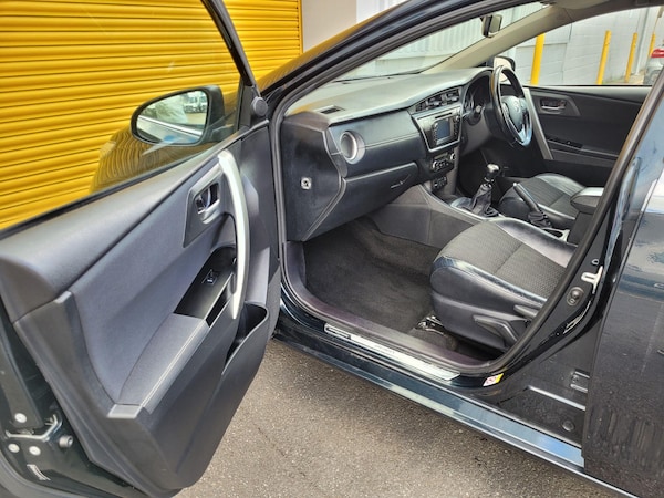 Used Toyota Auris 2014 for sale - 76072423: Photo 25