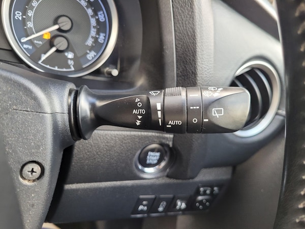 Used Toyota Auris 2014 for sale - 76072423: Photo 33