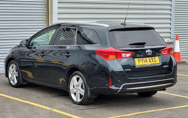 Used Toyota Auris 2014 for sale - 76072423: Photo 8