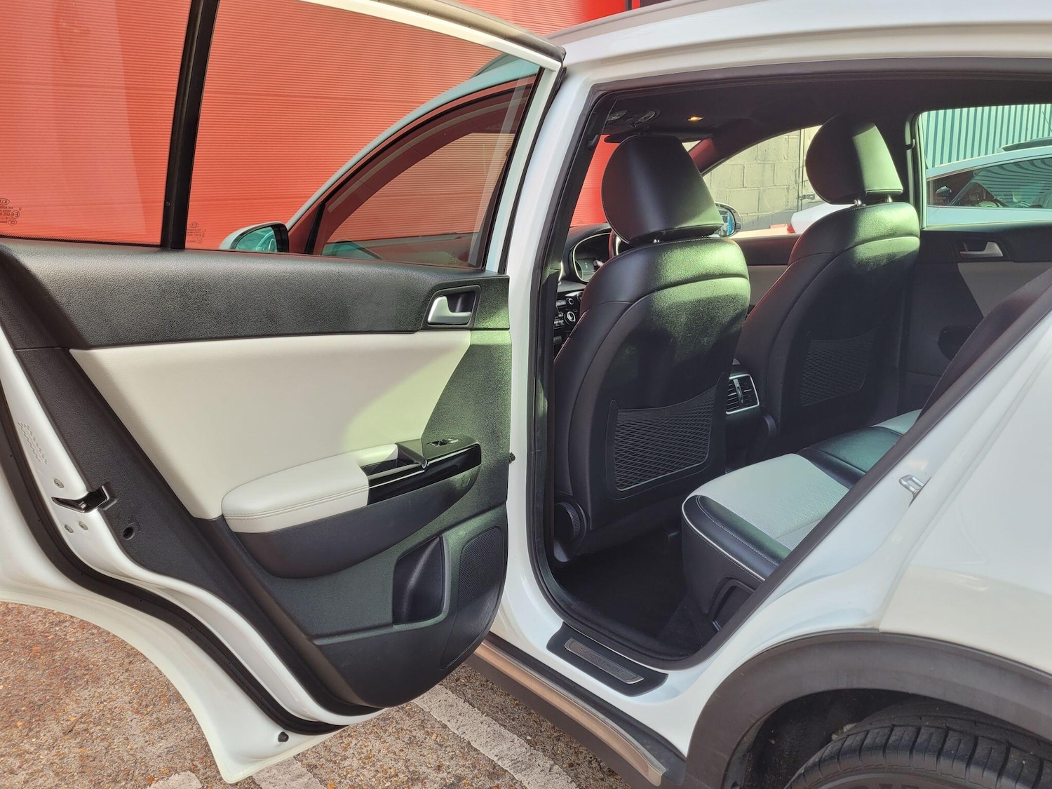 Used Kia Sportage 2017 for sale - 76831811: Photo 25