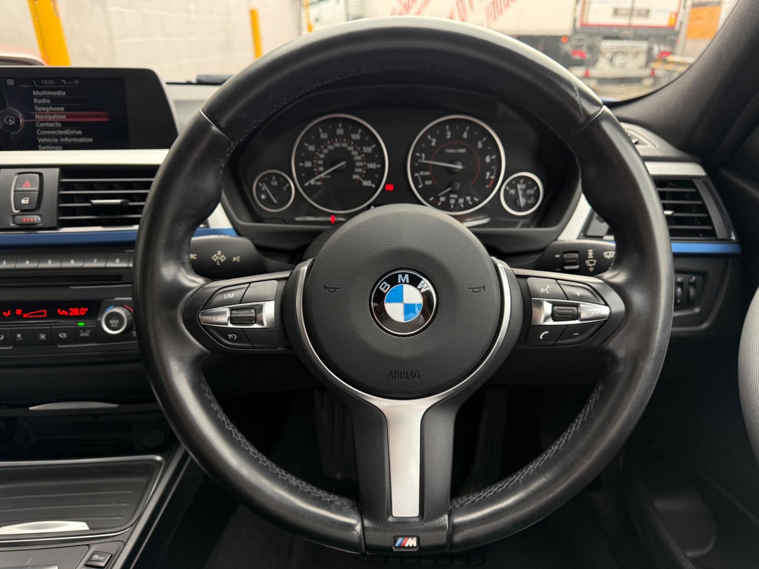 Used BMW 3 Series 2015 for sale - 76348806: Photo 17