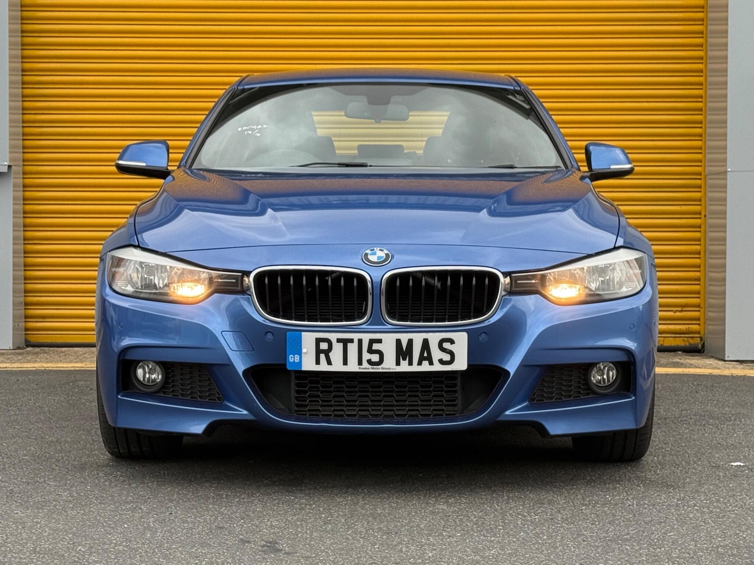 Used BMW 3 Series 2015 for sale - 76348806: Photo 2