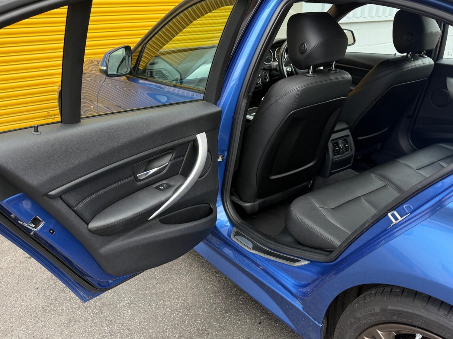 Used BMW 3 Series 2015 for sale - 76348806: Photo 24