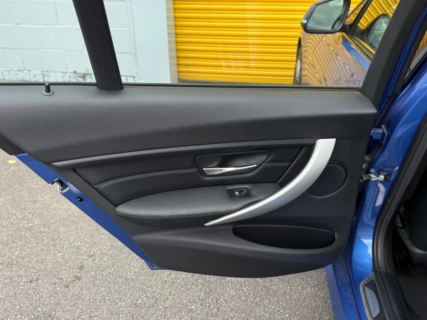 Used BMW 3 Series 2015 for sale - 76348806: Photo 25