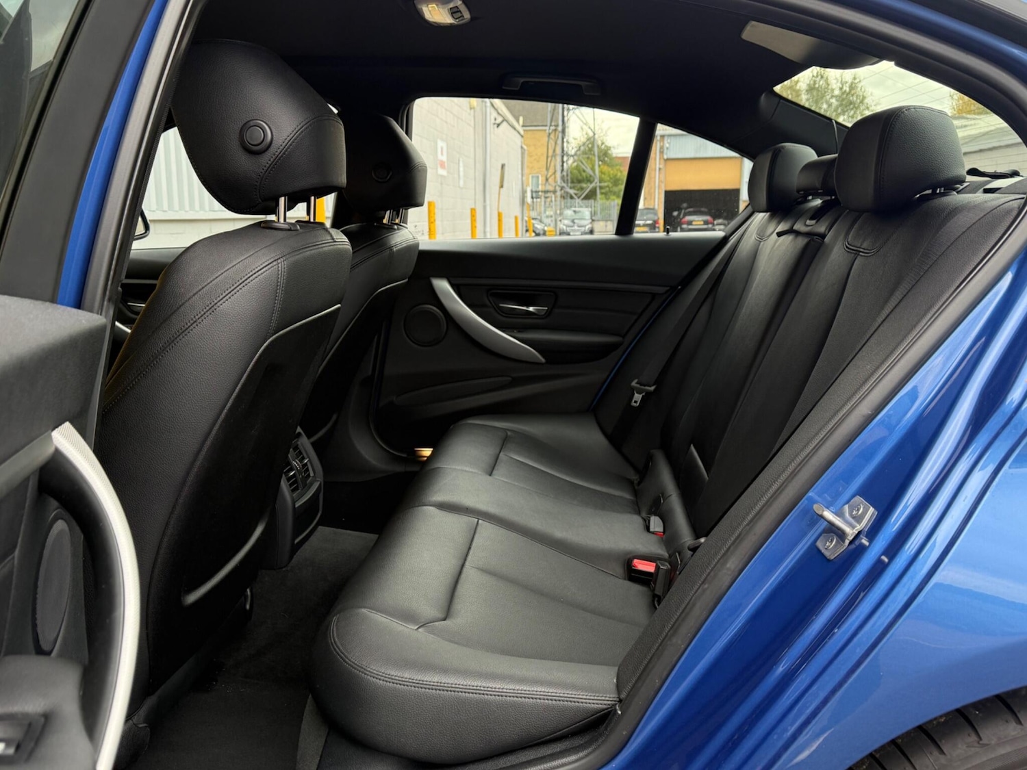 Used BMW 3 Series 2015 for sale - 76348806: Photo 26