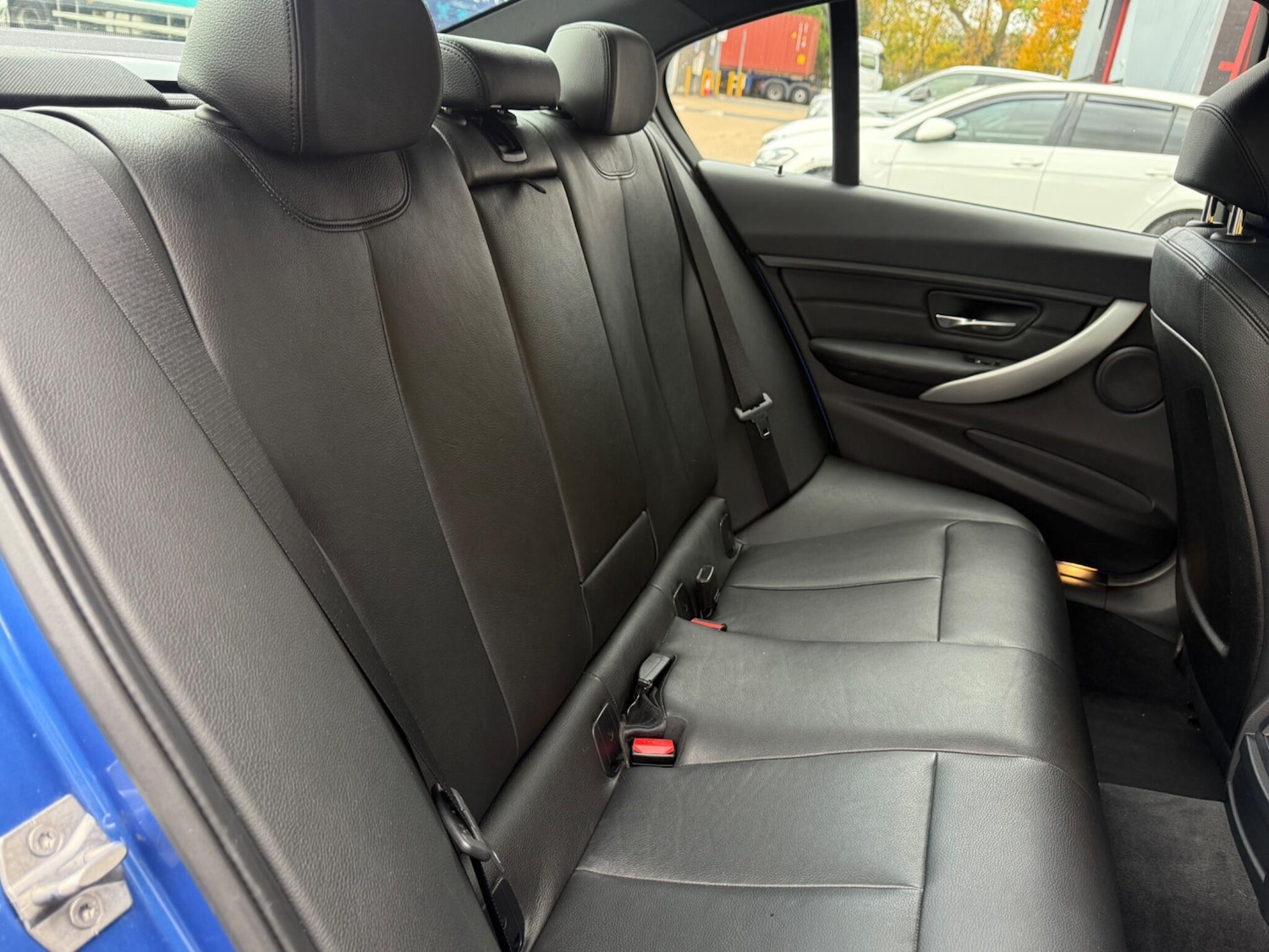 Used BMW 3 Series 2015 for sale - 76348806: Photo 32