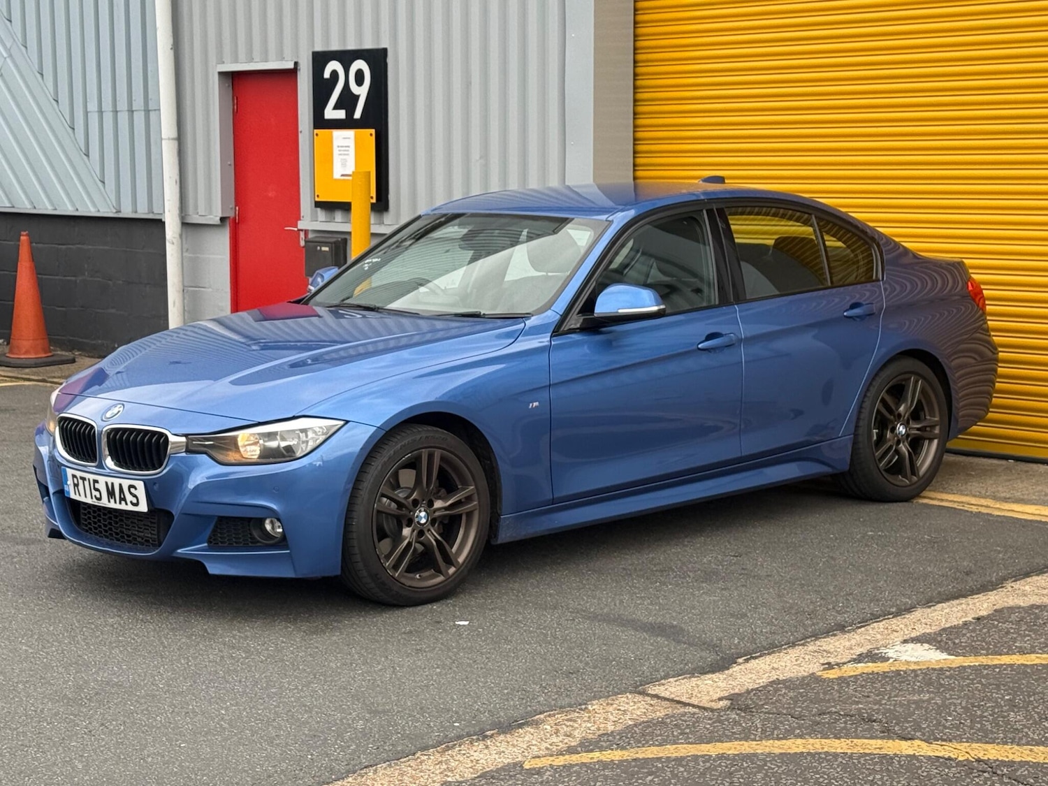 Used BMW 3 Series 2015 for sale - 76348806: Photo 5