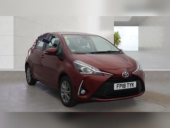Used Toyota Yaris 2018 for sale - 79440675: Photo