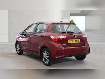 Used Toyota Yaris 2018 for sale - 79440675: Photo