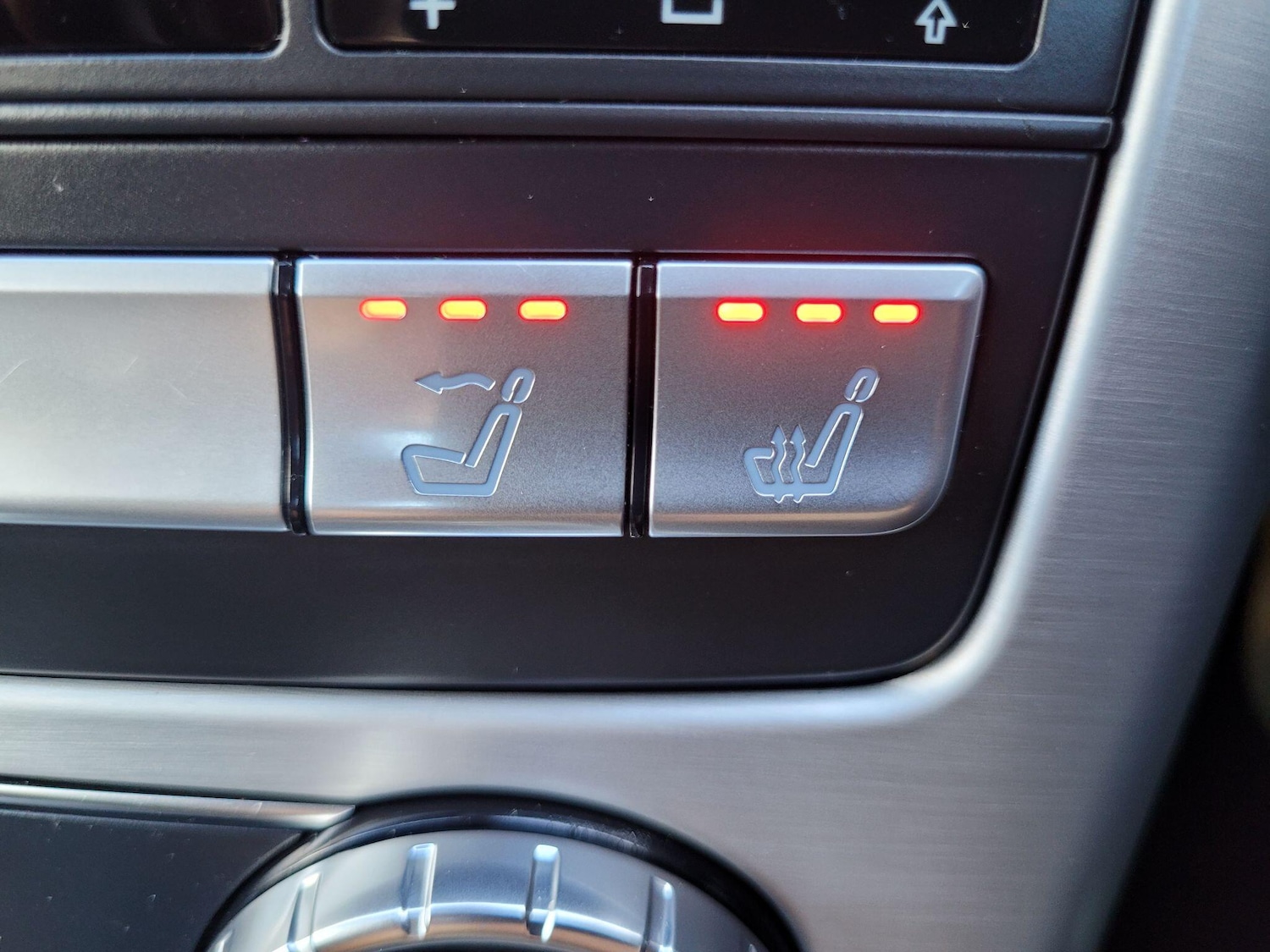 Used Mercedes-Benz SLK 2013 for sale - 76441408: Photo 37