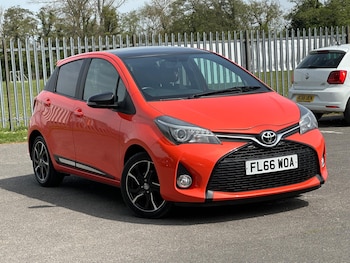 Used Toyota Yaris 2016 for sale - 78752035: Photo