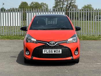 Used Toyota Yaris 2016 for sale - 78752035: Photo