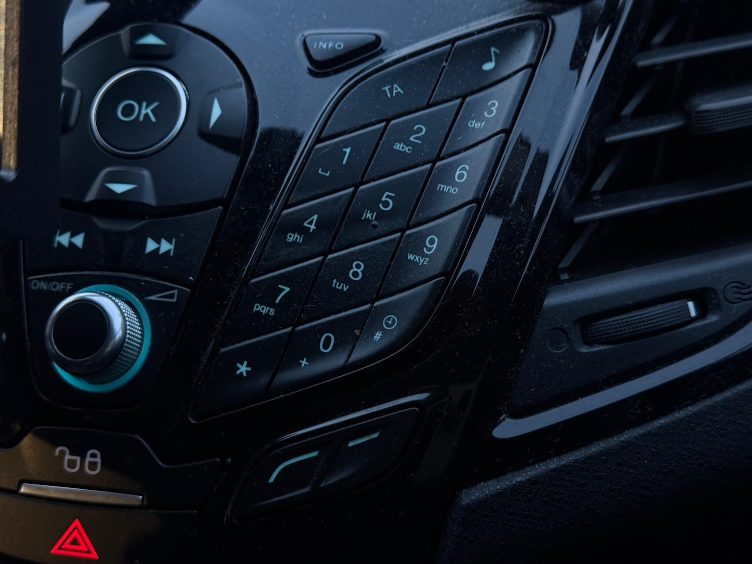 Used Ford Fiesta 2015 for sale - 77586621: Photo 17