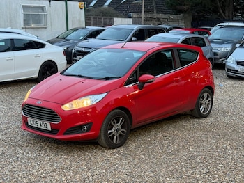 Used Ford Fiesta 2015 for sale - 77586621: Photo