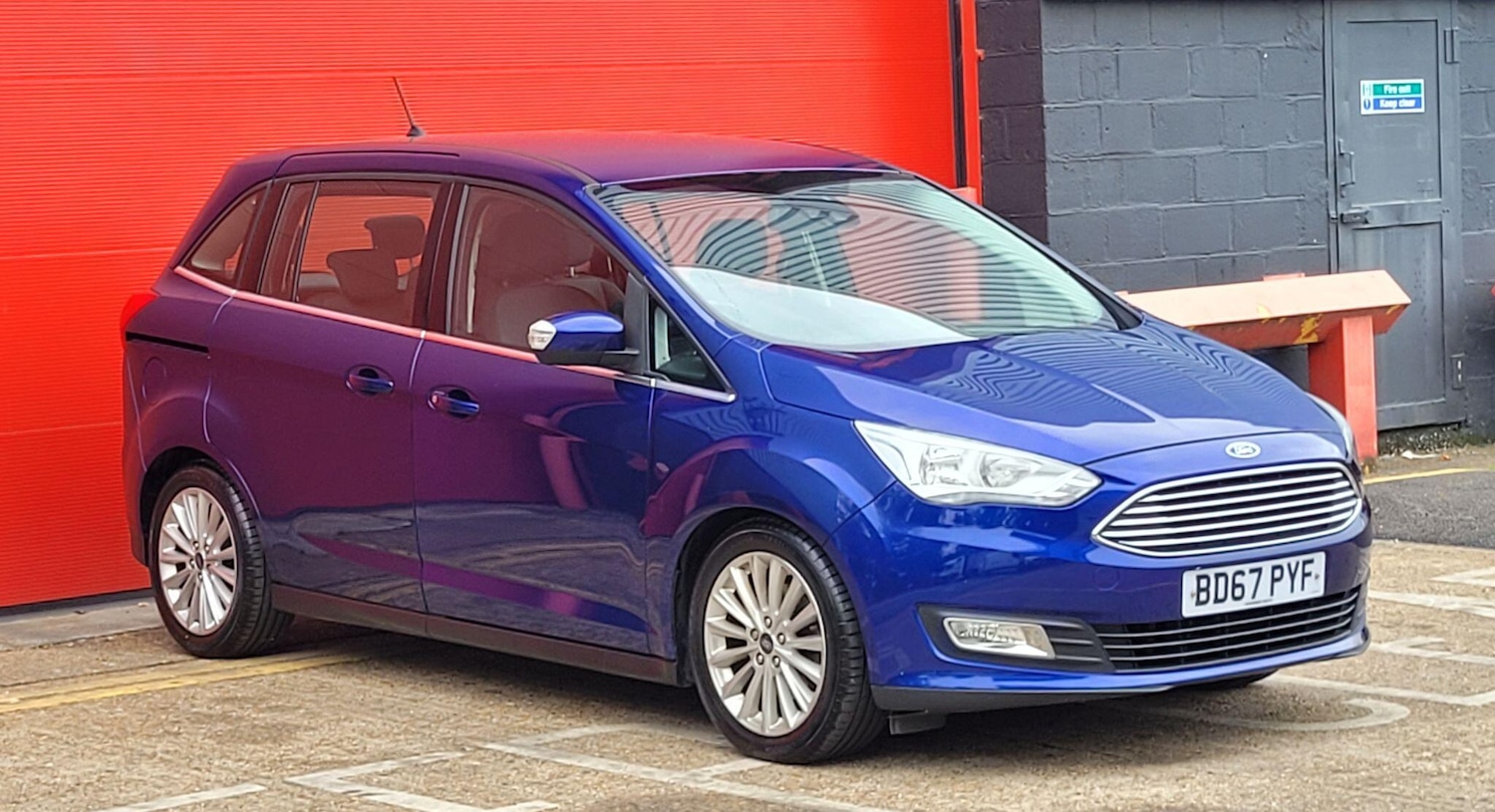 Used Ford Grand C-Max 2018 for sale - 76166614: Photo 4