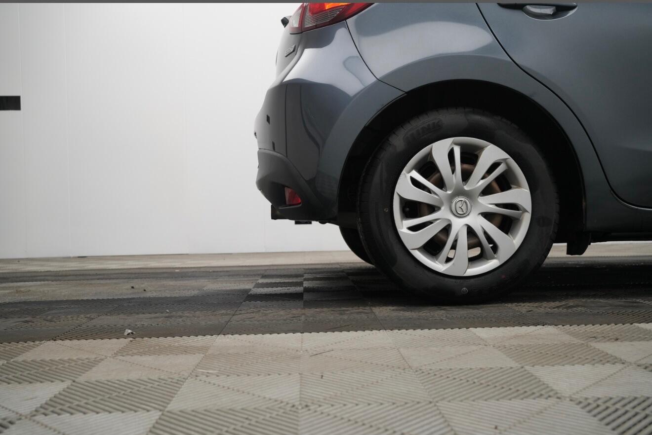 Used Mazda Mazda2 for sale - 76667325: Photo 16