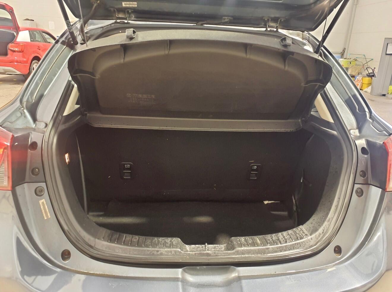 Used Mazda Mazda2 for sale - 76667325: Photo 27