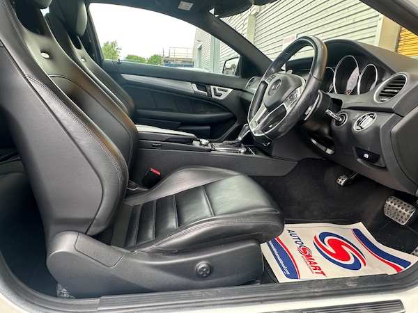 Used Mercedes-Benz C-Class 2014 for sale - 75041867: Photo 20