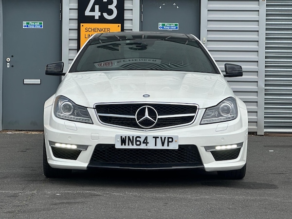 Used Mercedes-Benz C-Class 2014 for sale - 75041867: Photo 2