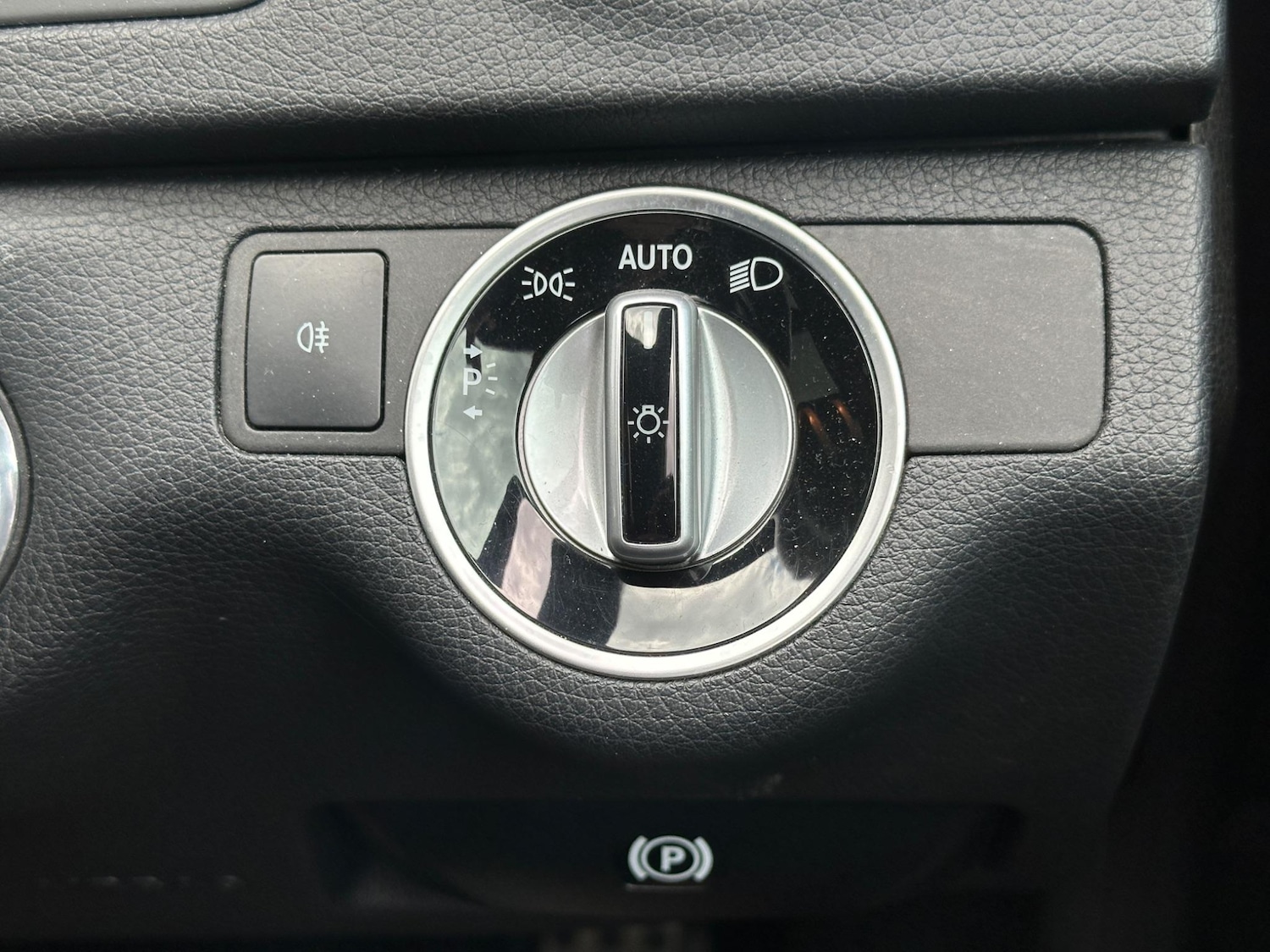 Vehicle 33