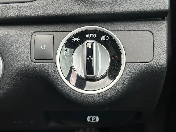 Used Mercedes-Benz C-Class 2014 for sale - 75041867: Photo 33
