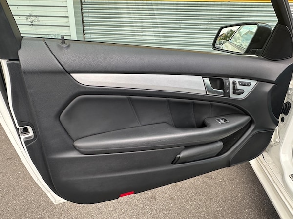 Used Mercedes-Benz C-Class 2014 for sale - 75041867: Photo 40
