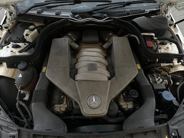 Used Mercedes-Benz C-Class 2014 for sale - 75041867: Photo 44