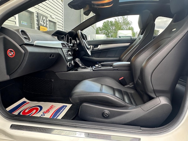 Used Mercedes-Benz C-Class 2014 for sale - 75041867: Photo 59