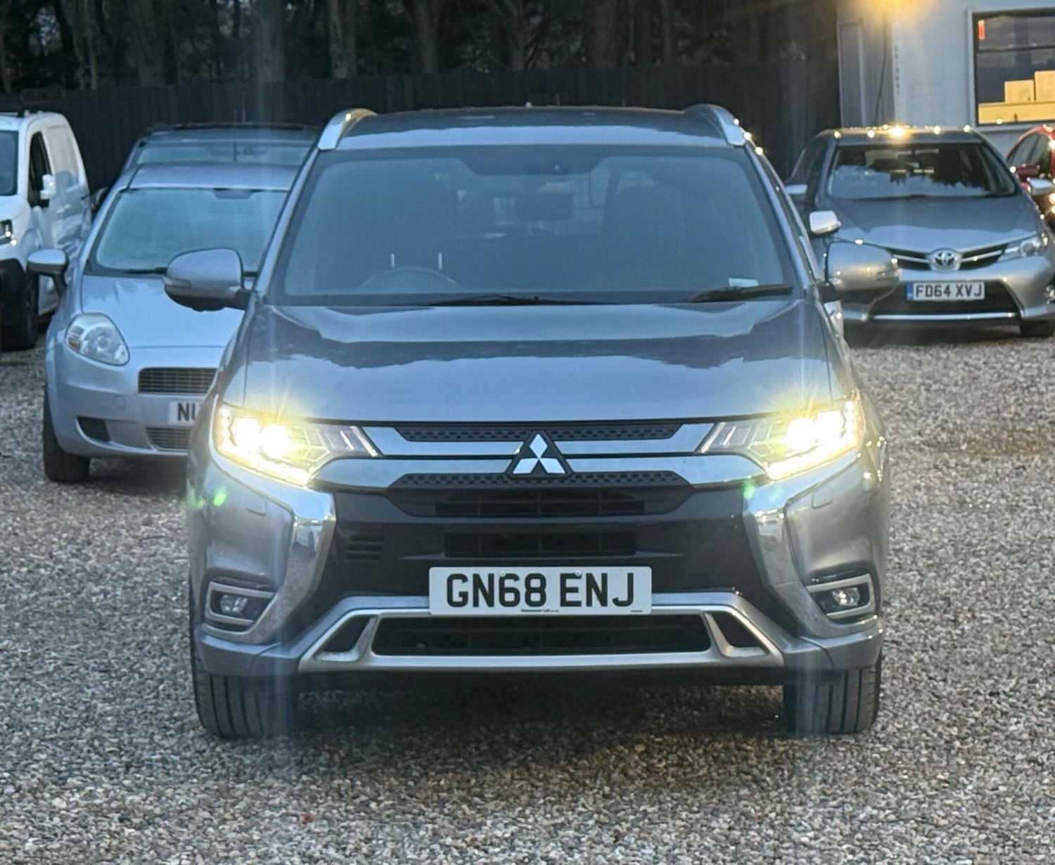 Used Mitsubishi Outlander 2018 for sale - 77575389: Photo 2