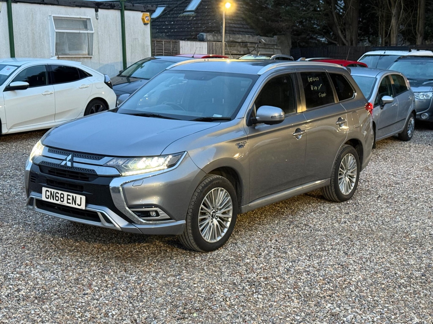 Used Mitsubishi Outlander 2018 for sale - 77575389: Photo 3