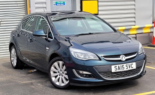 Used Vauxhall Astra 2015 for sale - 75614067: Photo 1