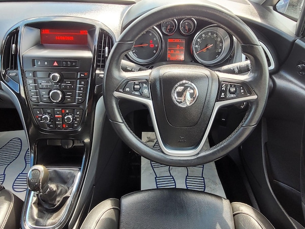 Used Vauxhall Astra 2015 for sale - 75614067: Photo 33