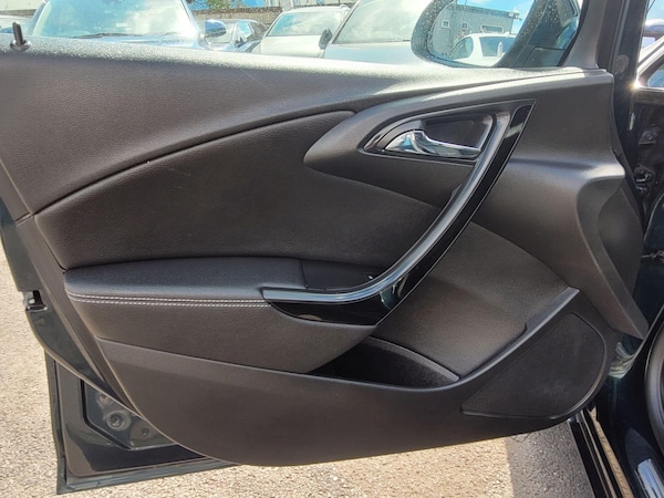 Used Vauxhall Astra 2015 for sale - 75614067: Photo 44