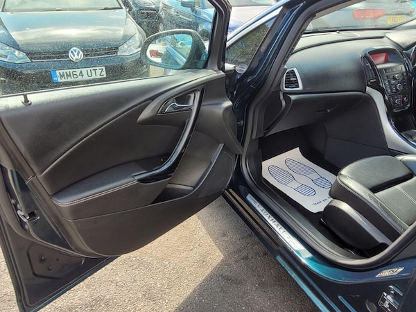 Used Vauxhall Astra 2015 for sale - 75614067: Photo 45