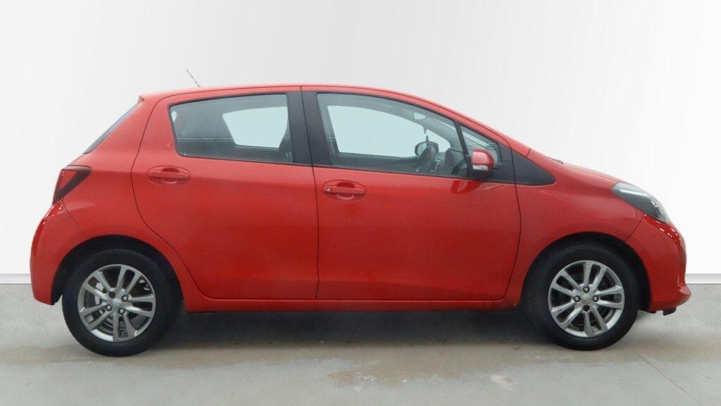 Used Toyota Yaris 2015 for sale - 77029951: Photo 5