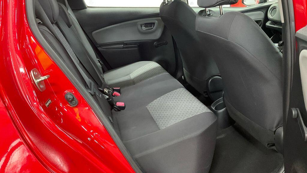 Used Toyota Yaris 2015 for sale - 77029951: Photo 8