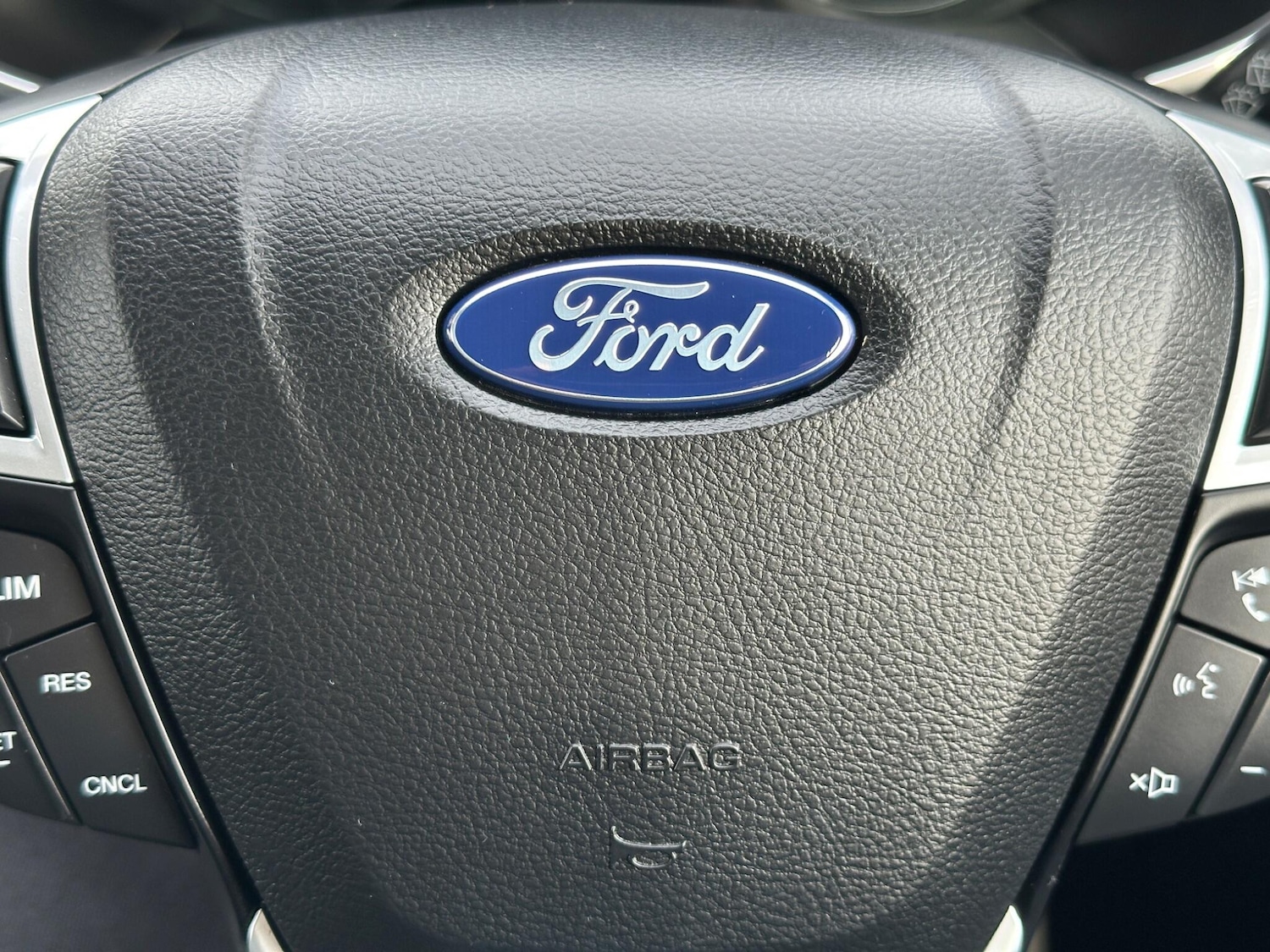 Used Ford S-Max 2015 for sale - 77029663: Photo 46
